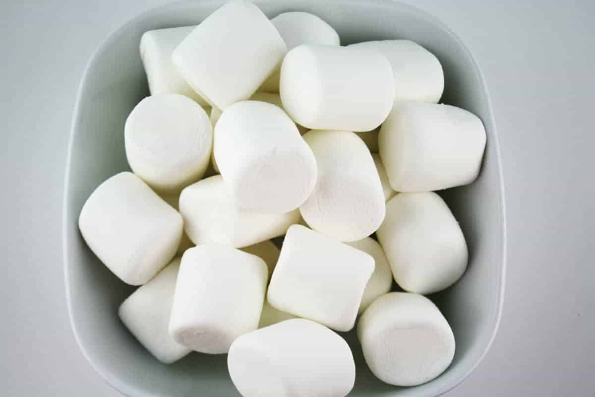 Magic Marshmallow Crescent Puffs - Recipe #20 of 52 Pillsbury Grand