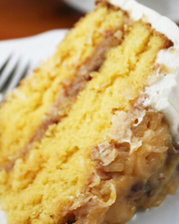 Mardis Gras party cake slice.