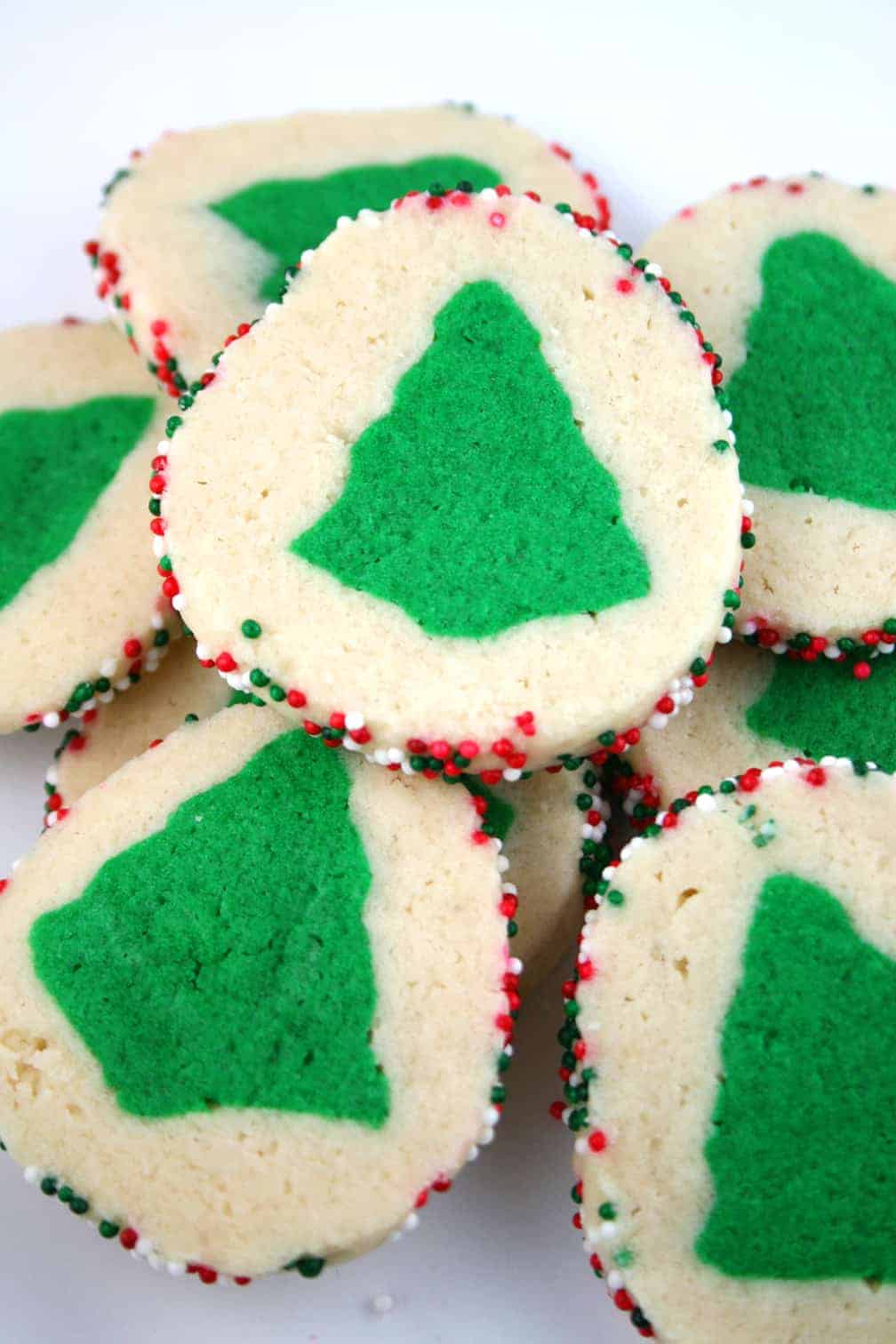 Slice 'n' Bake Christmas Tree Cookies - Mom Loves Baking