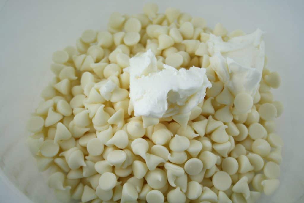 Melting white chocolate chips