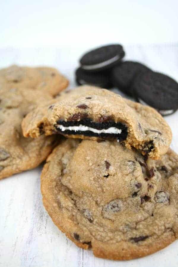 Oreo-Stuffed-Chocolate-Chip-Cookie-Bite