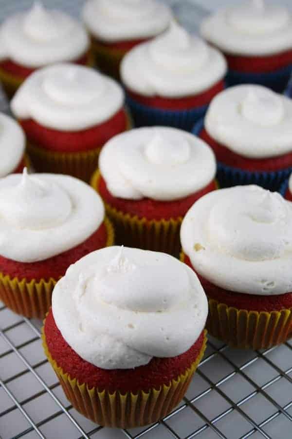 Frosted-Cupcakes