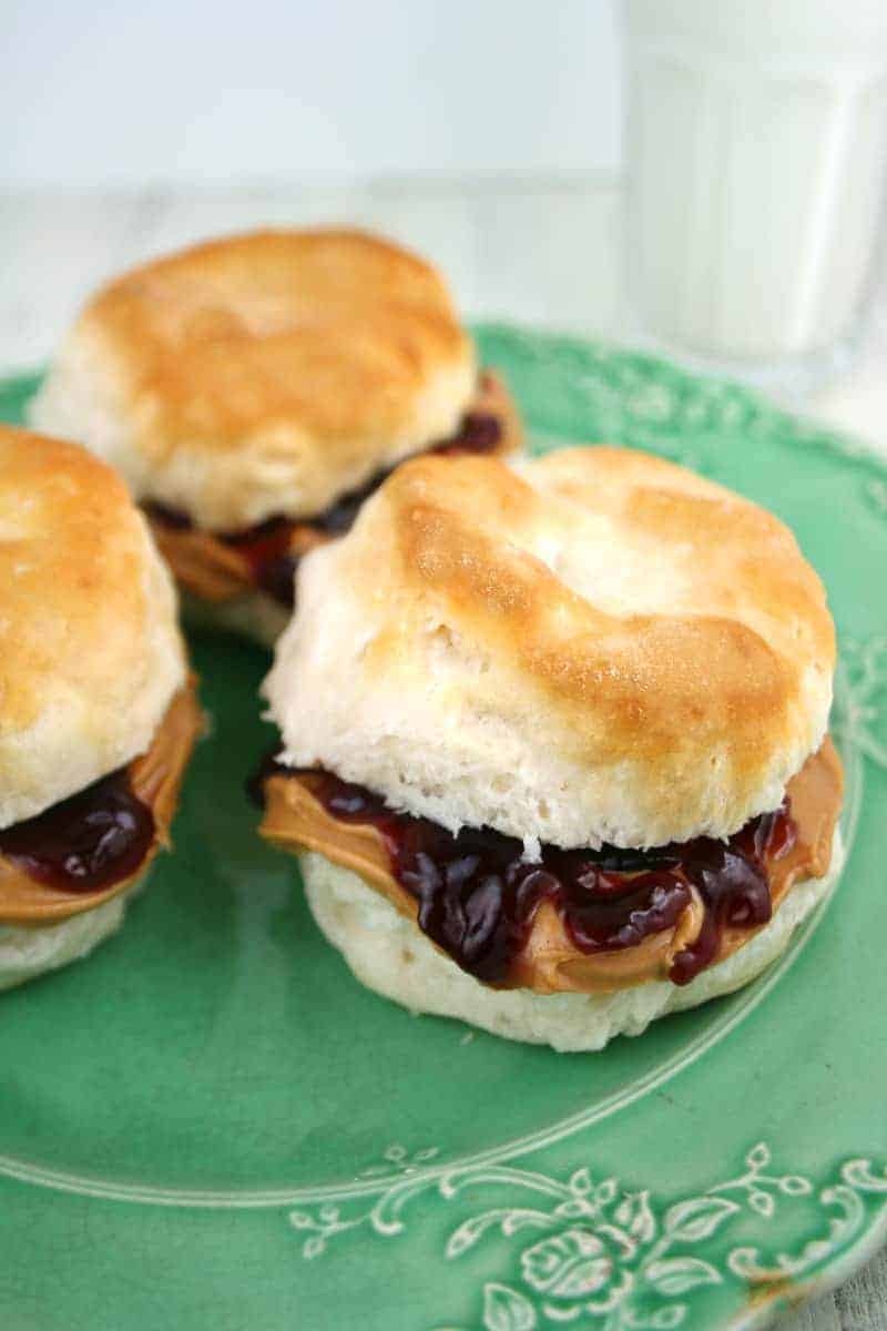Peanut-Butter-And-Jelly-Biscuits-1
