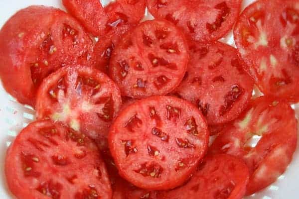 Sliced-Tomatoes