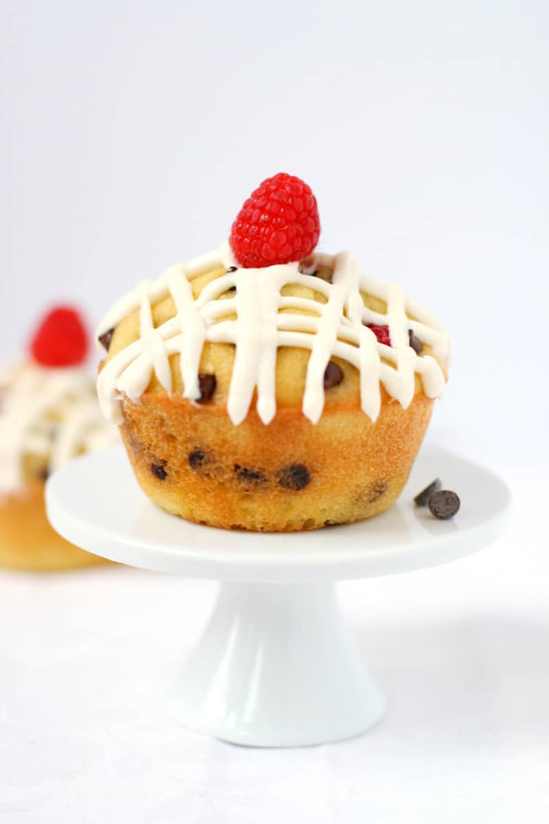 frosted-chocolate-raspberry-muffins-3