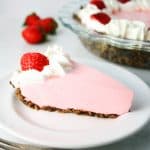 No-Bake Strawberry Cream Pie