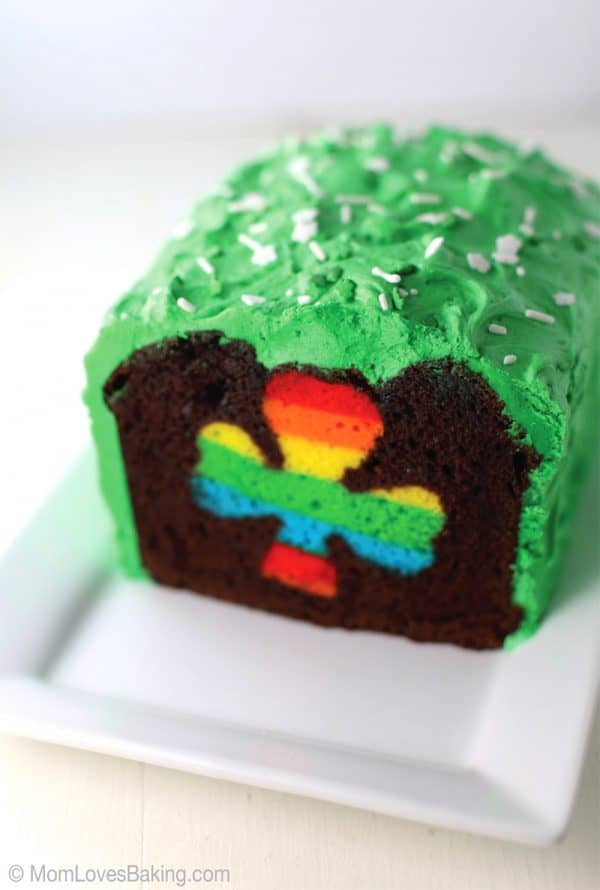peek a boo st paddys day cake