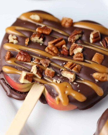 Chocolate Turtle Apple Slices