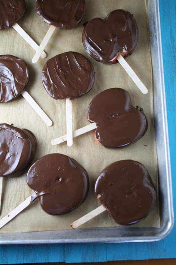 Chocolate Turtle Apple Slices