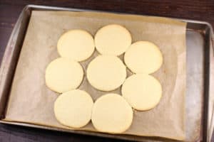 Mary's Sugar Cookies - Mom Loves Baking