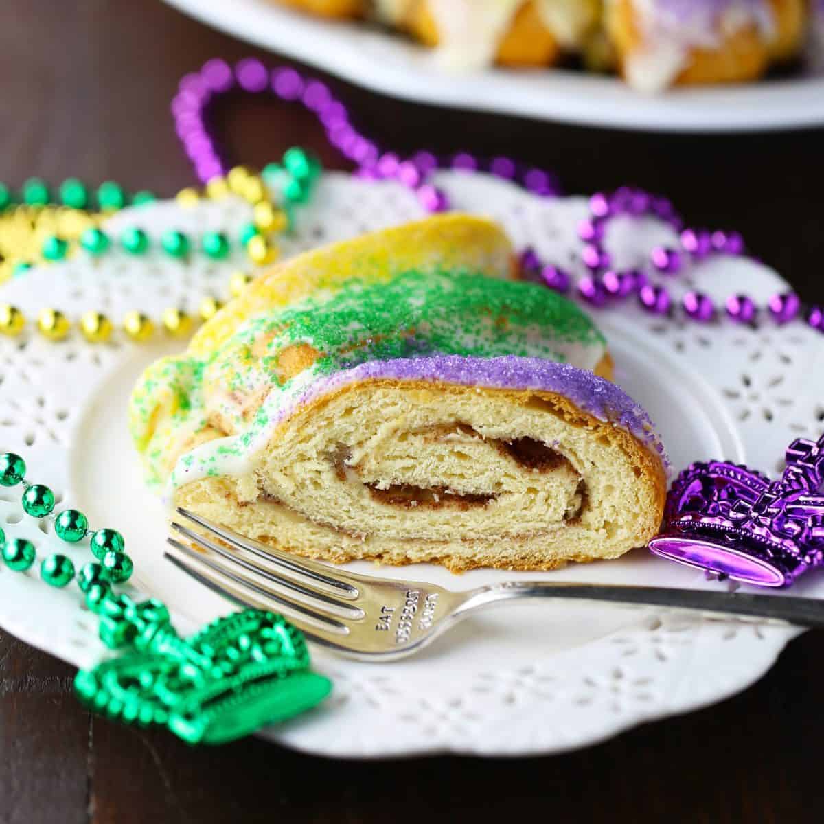 The King Cake Tradition, Explained - Eater