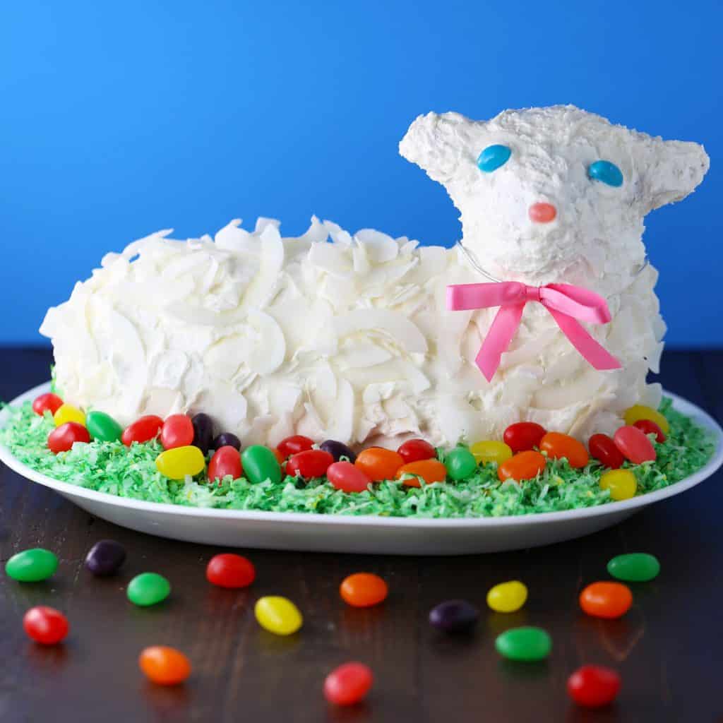 3D Lamb Cake for Easter - Mom Loves Baking