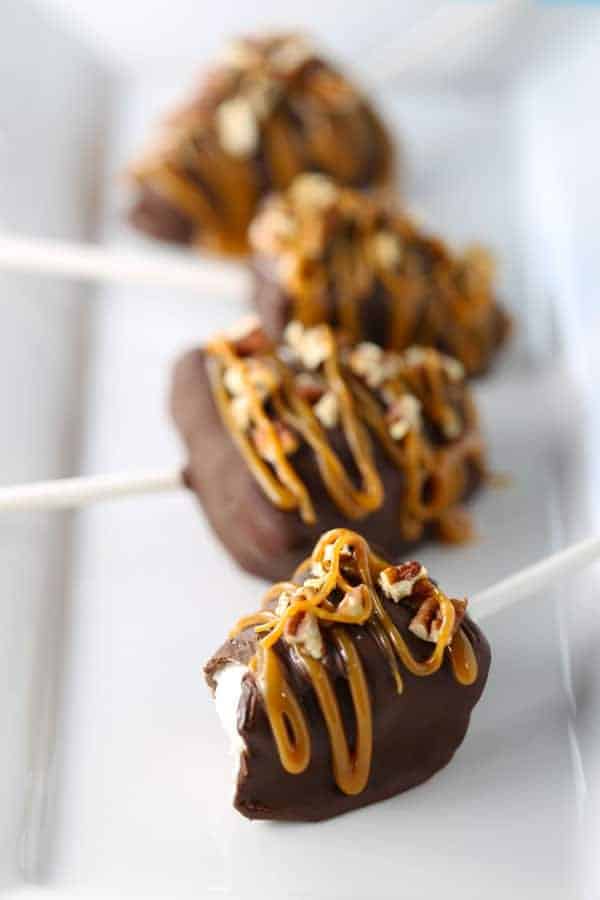 Chocolate Turtle Cheesecake Pops