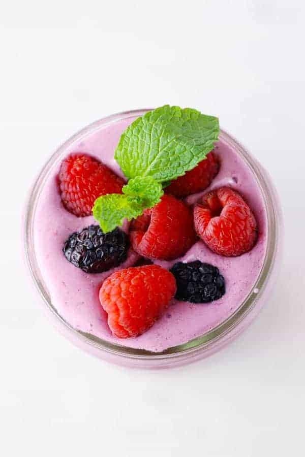 Easy Triple Berry Fruit Smoothie