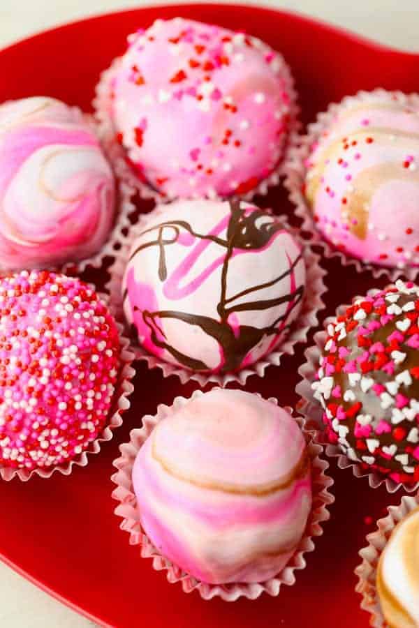 Marbled Red Velvet Cake Pops