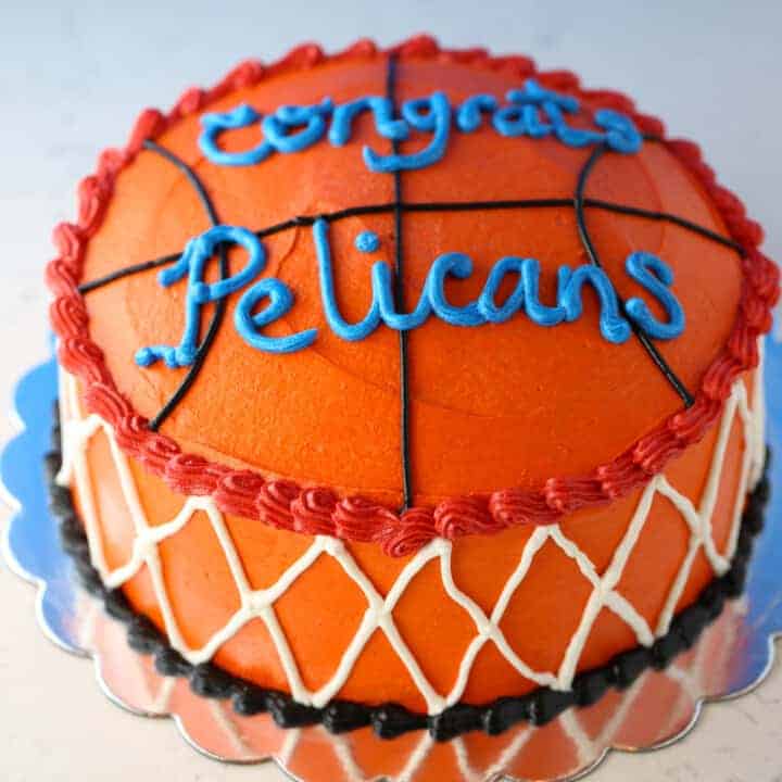 Wacky-Chocolate-Basketball-Theme-Cake