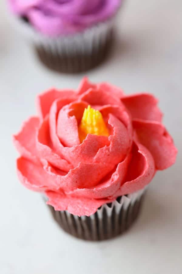 Meringue Powder Buttercream Flowers