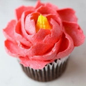 Meringue Powder Buttercream Flowers