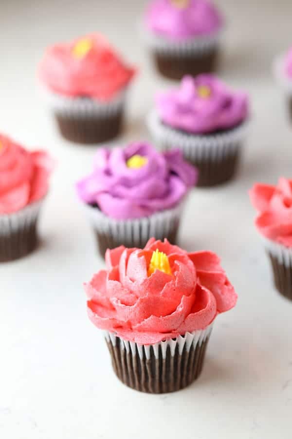 Meringue Buttercream Flowers