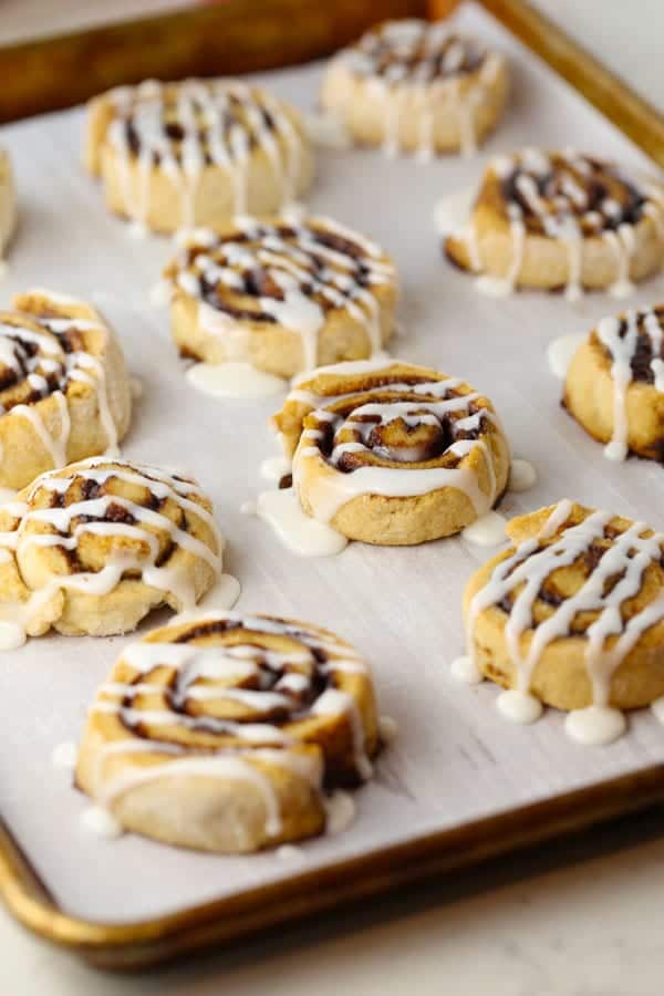 The best gluten free cinnamon rolls