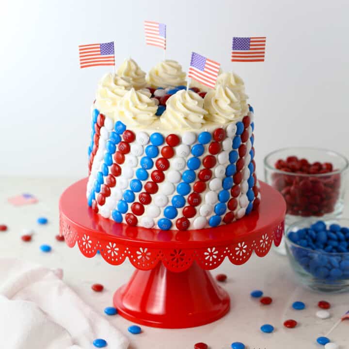 July 4th cake on red cake stand.