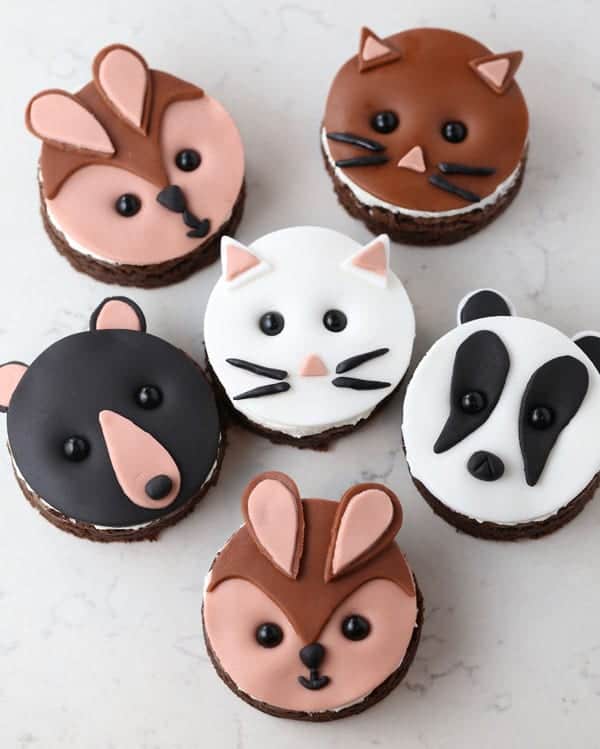 DIY cute critter fox, badger and bear cupcakes