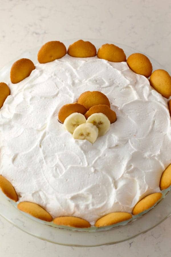 Classic Southern Banana Pudding - Mom Loves Baking