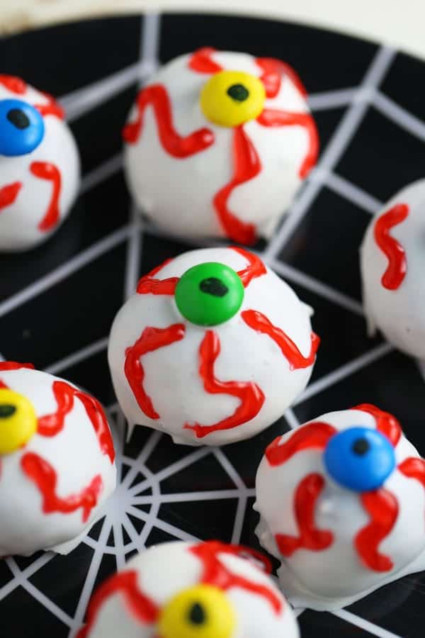 Eyeball OREO truffles