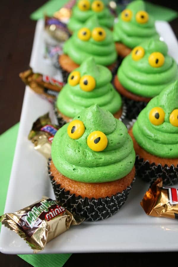 Green ghost cupcakes