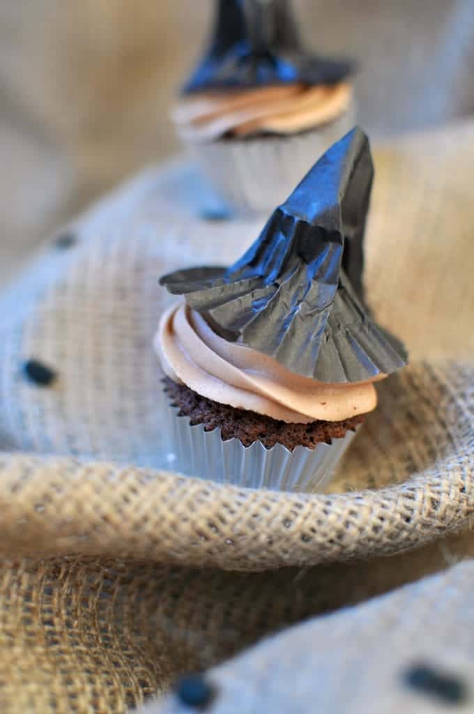 Witch hat cupcakes