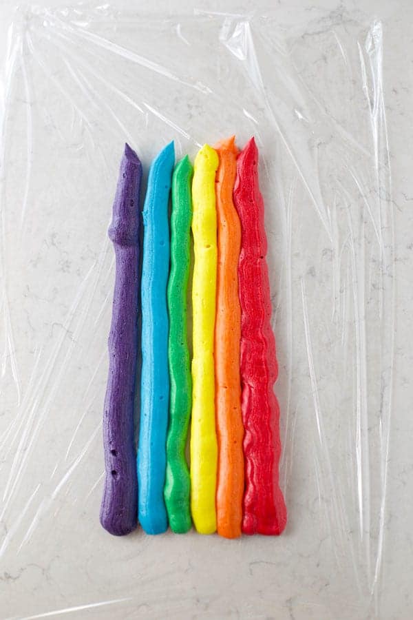 How to make rainbow frosting
