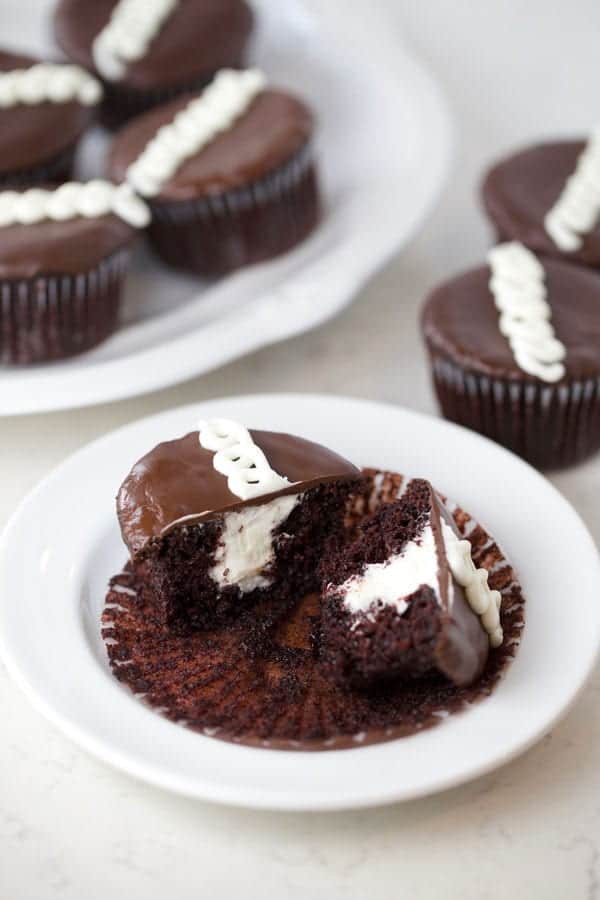 Copycat Hostess Cupcakes