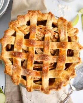 Best ever apple pie lattice crust with braid