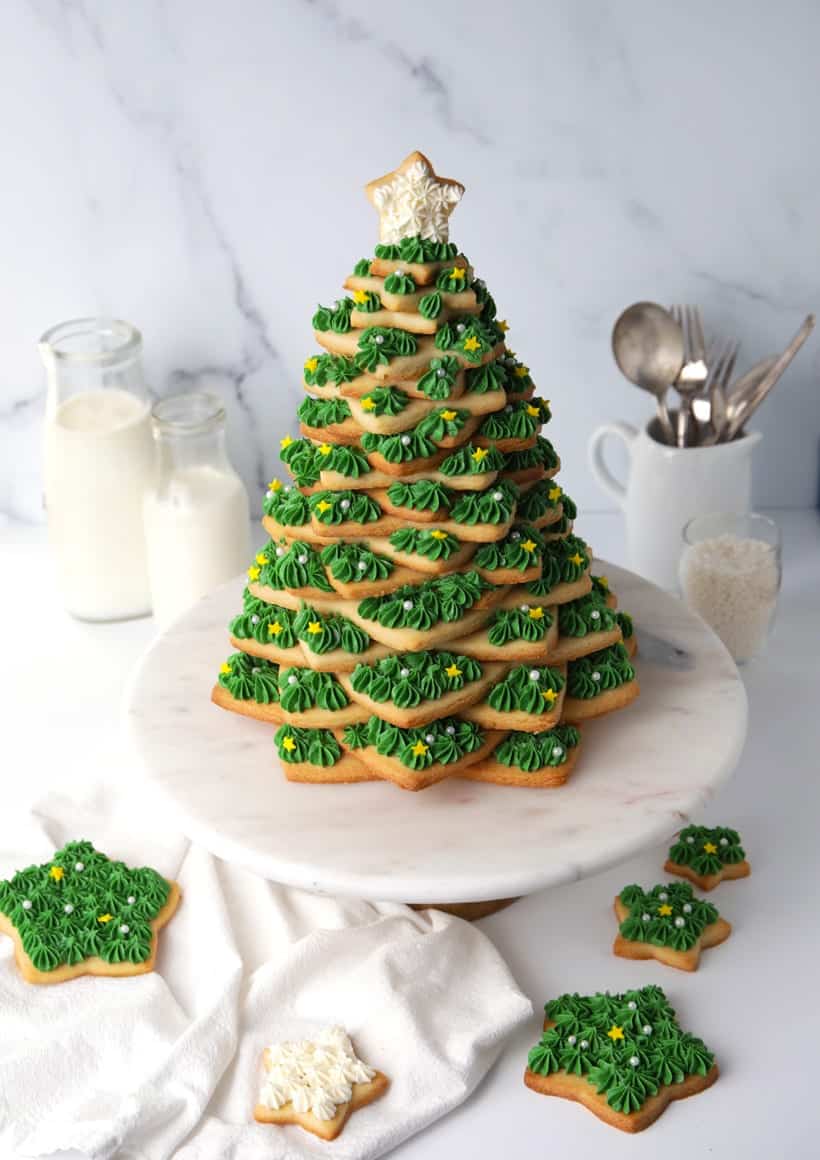 How to make a Christmas sugar cookie tree with buttercream frosting