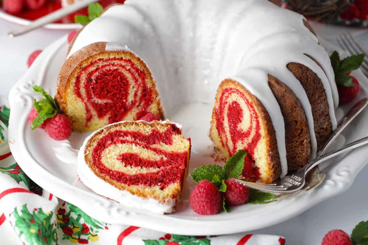 Homemade red velvet marble bundt cake recipe