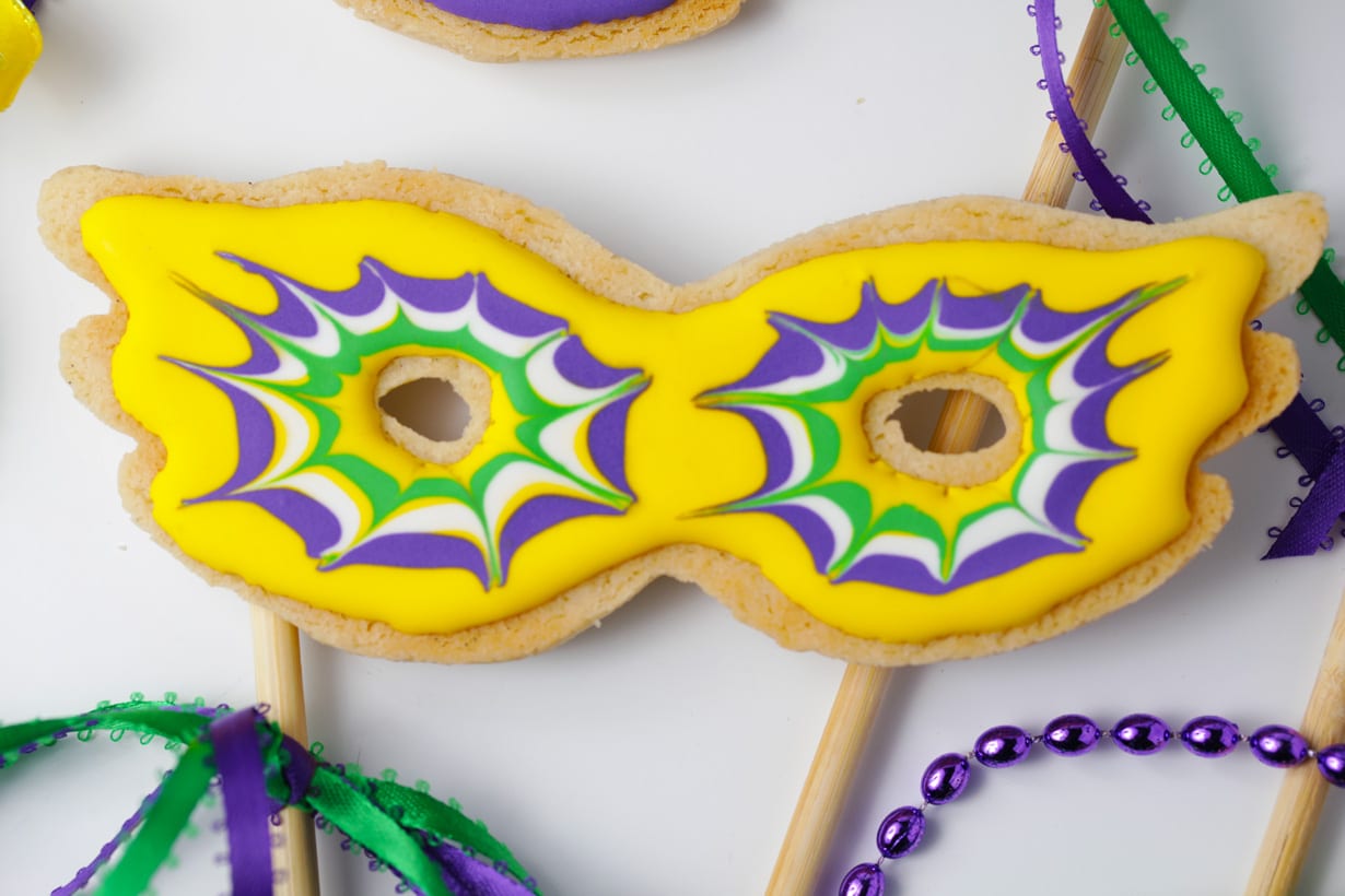 Masquerade cookie for fat tuesday