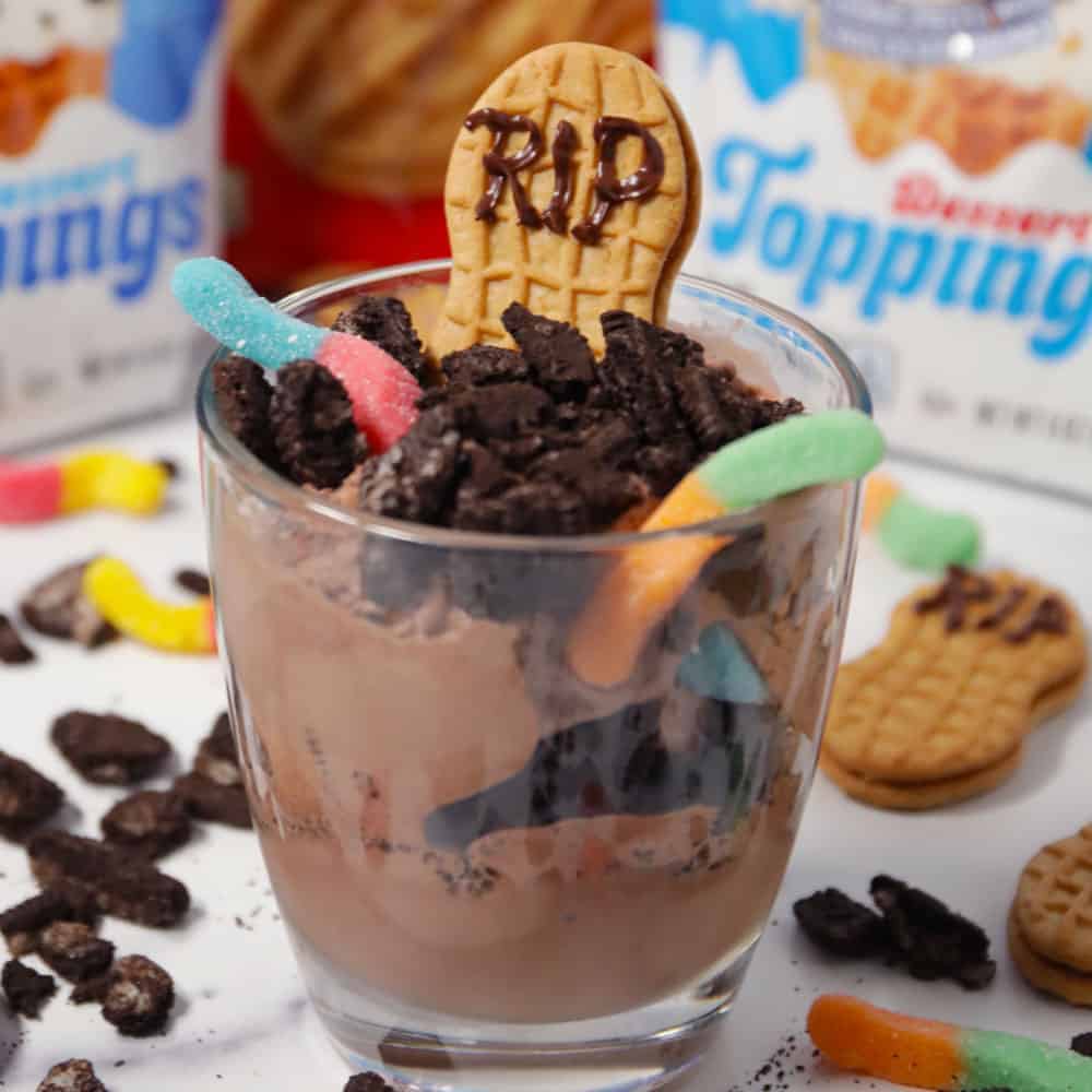 Halloween Ice Cream Dirt Cups-image
