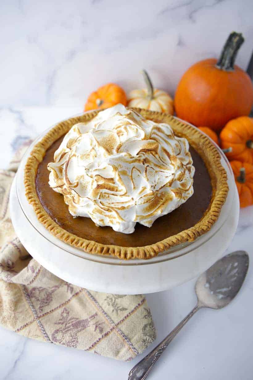 Easy pumpkin pie with toasted meringue on top