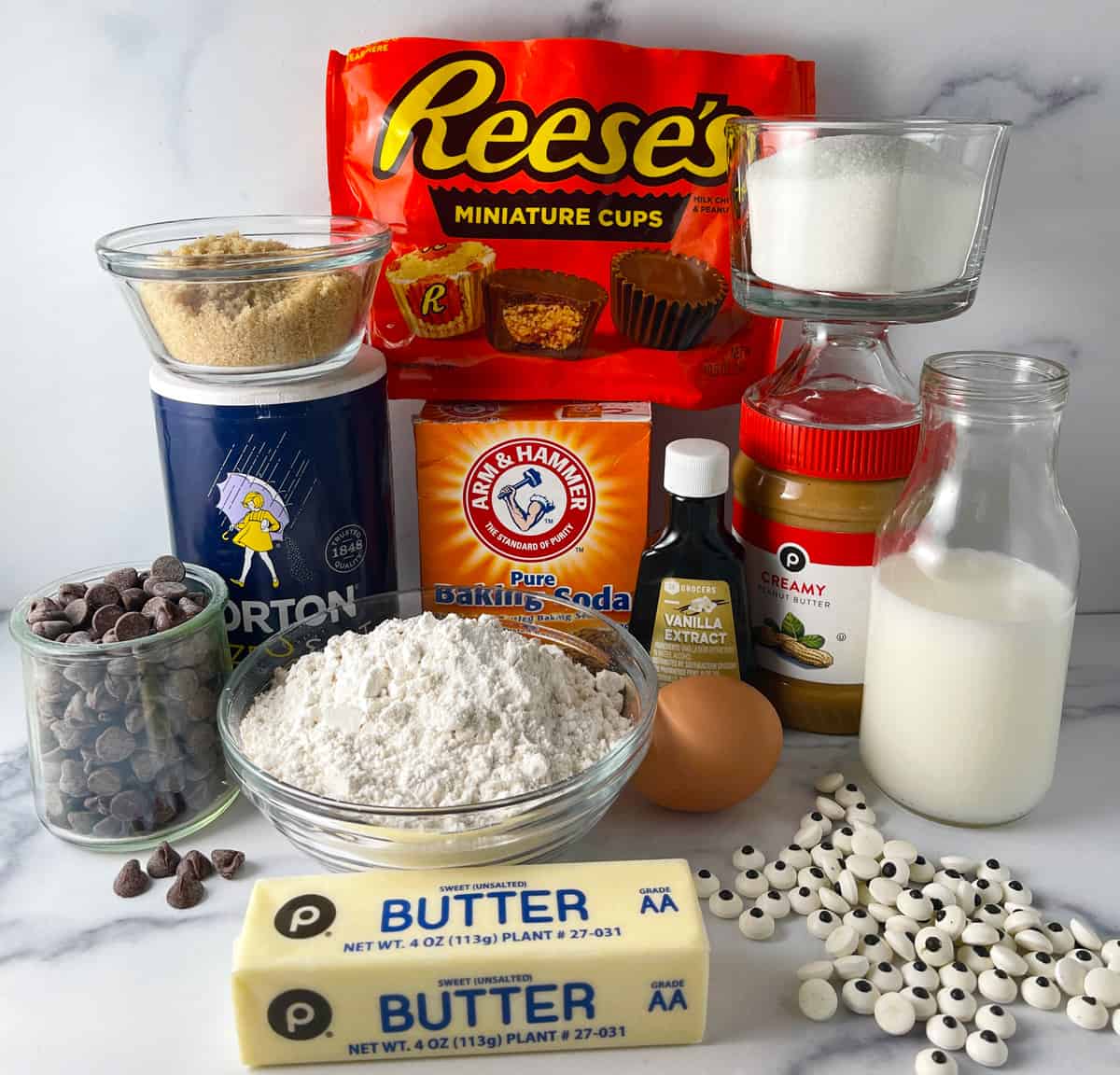 Ingredients needed to make spider cookies.