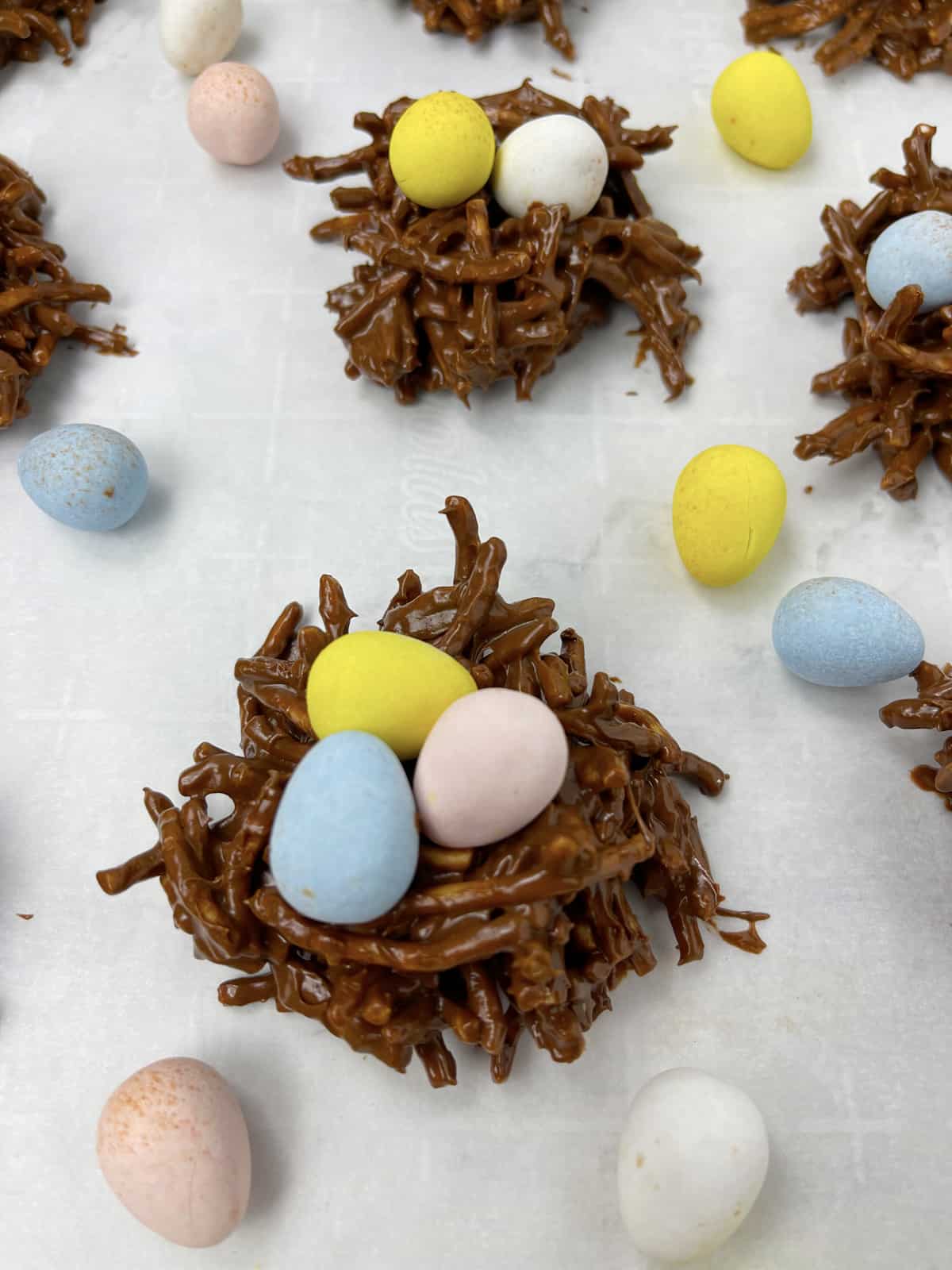 Bird's nest cookies for Easter.
