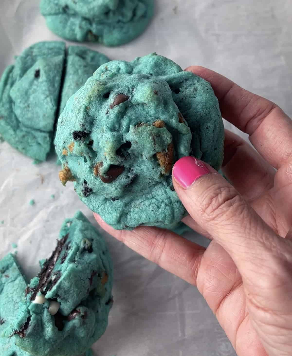 Cookie monster cookie recipe from tiktok.