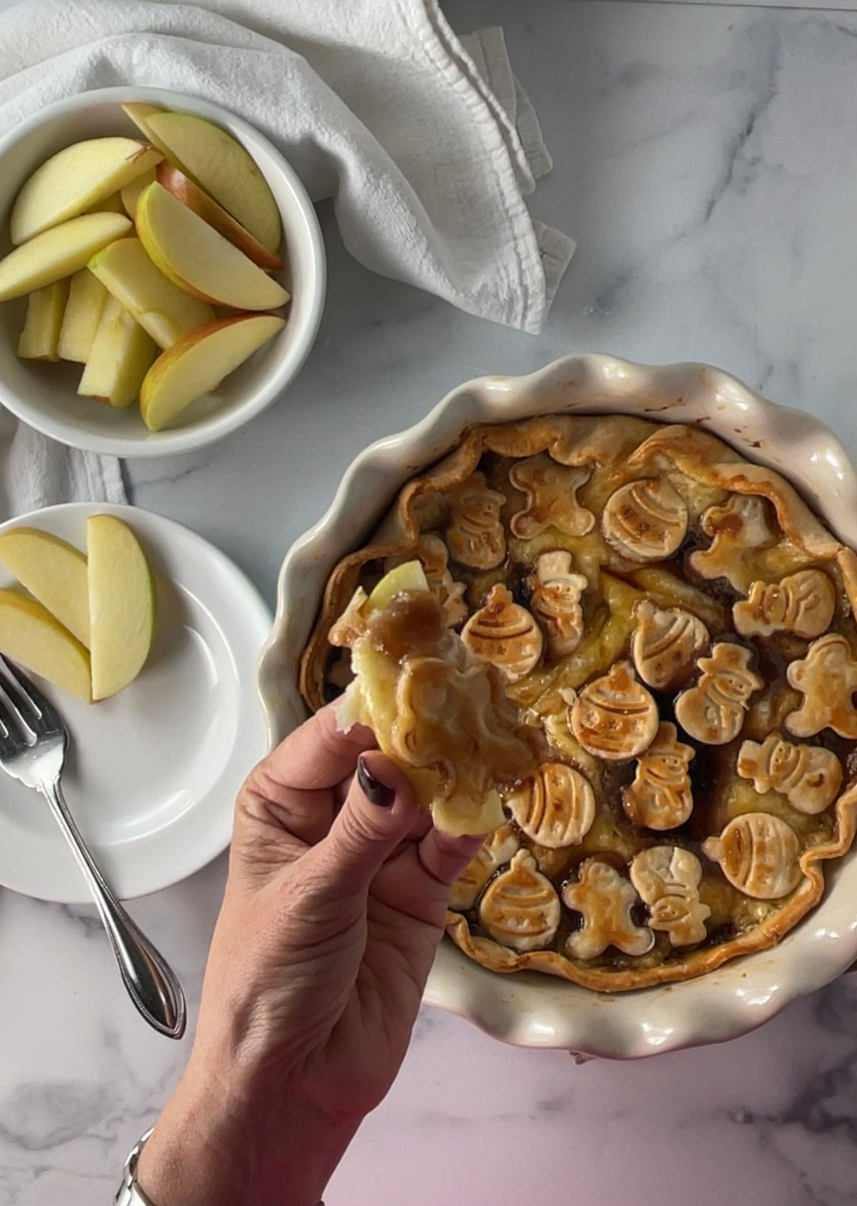 Brown sugar baked brie or havarti with apples on the side.