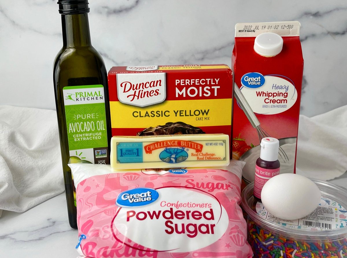 Ingredients needed to make cake mix donuts