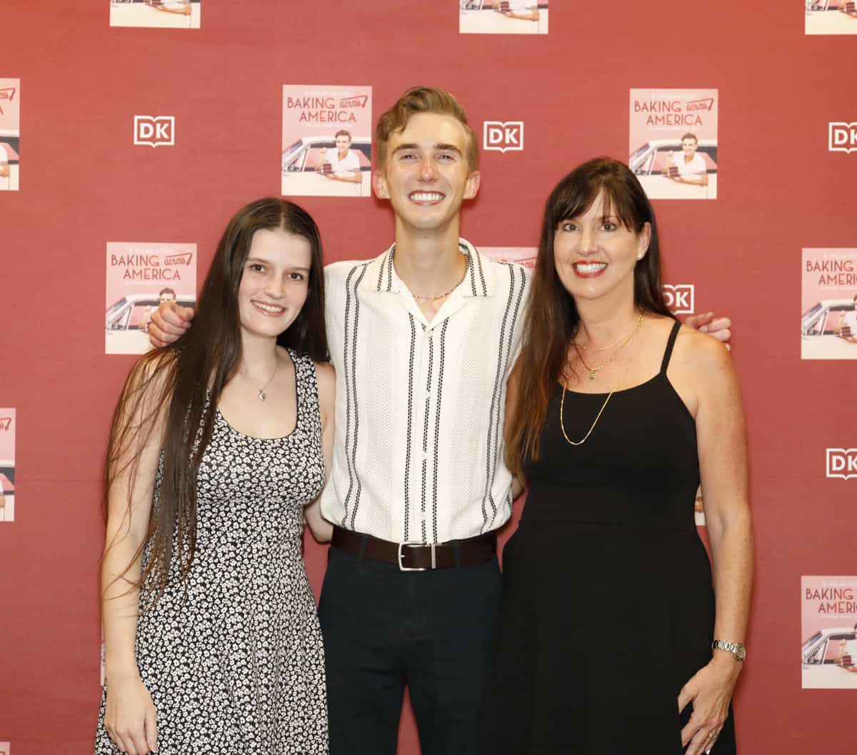 Dylan Hollis with Lise Ode - Mom Loves Baking and her daughter Savannah.
