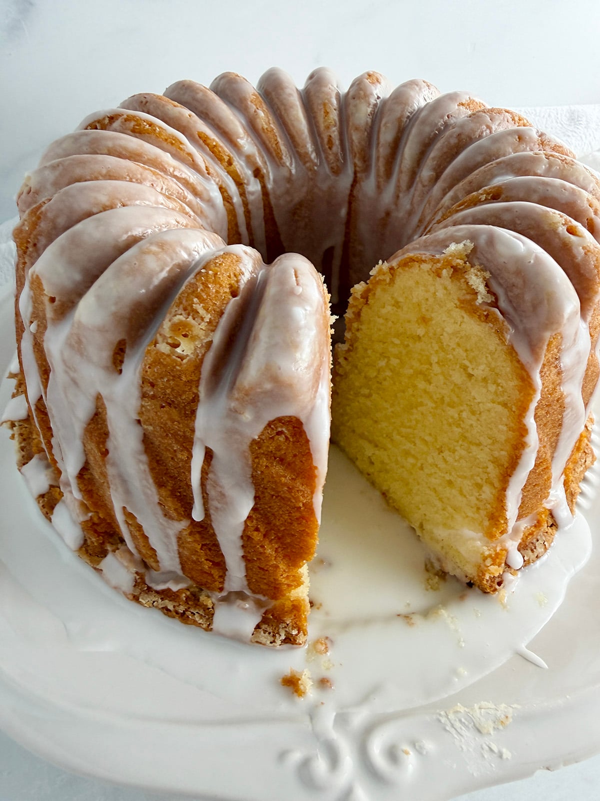 Sliced old fashioned 7-up cake.
